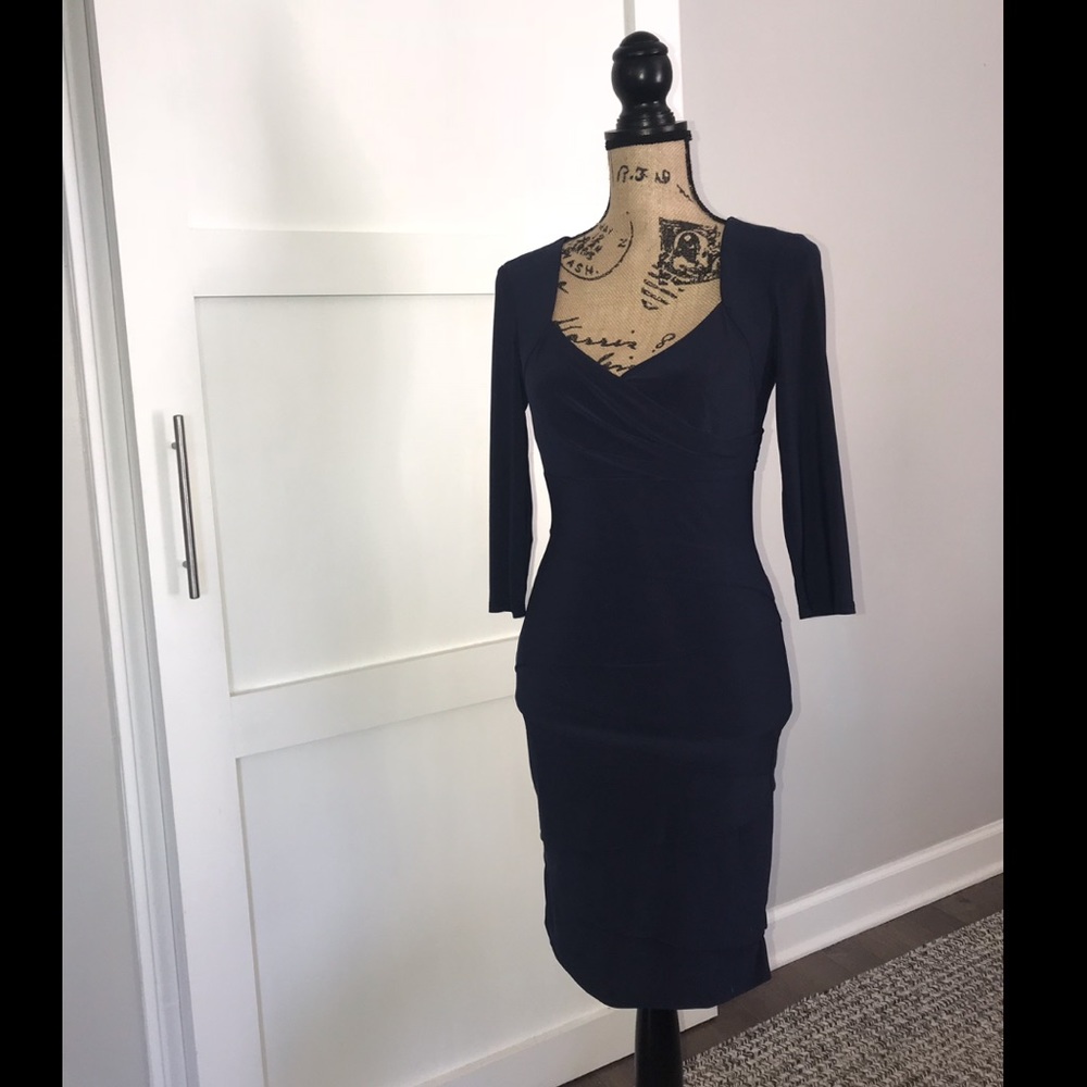 White House Black Market slimming dress 👗